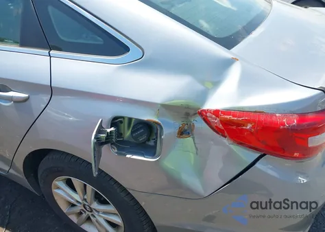 2015 Hyundai Sonata Se z USA, uszkodzony, nr VIN 5NPE24AF5FH087464